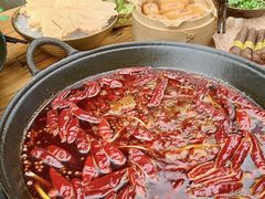 -扎起市井老火锅(乐山总店)