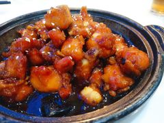 招牌榄角砵仔骨-家乡饭店(里仁洞店)