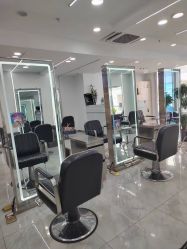 -Coo Hair salon