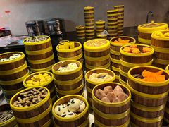 -朗丽兹自助餐厅