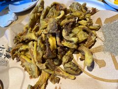 -关东小磨东北菜(上海长风大悦城店)