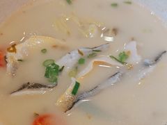 -玖鲜小笼(中山广场店)