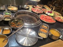 -韩烧牛中牛·甄选黑牛烤肉(黑金店)