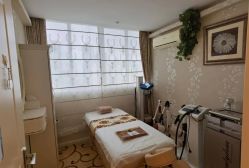 -茜尔维亚修身连锁(八佰伴店)