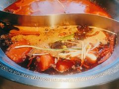 -辣伍鲜毛肚老火锅(元一店)