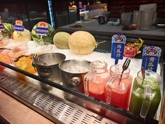 -芝小官毛肚火锅海鲜自助(苏州吴江区万宝店)