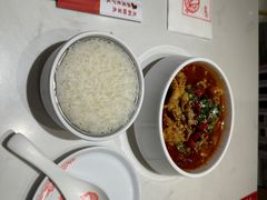 -渝是乎酸菜鱼·川渝小炒(新世界百货望京店)