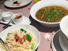 沙蒜烧豆面-荣轩(新荣记环球金融中心店)