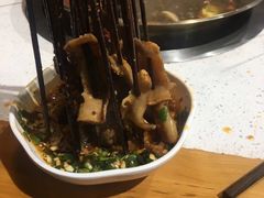 -牛华八婆麻辣烫(龙湖U城店)