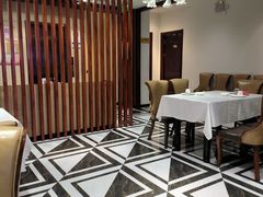 -老人和饭店(淮海中路店)