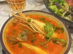 越式冬阴功海鲜汤-美奈小馆·越南料理(中航城君尚购物中心店)