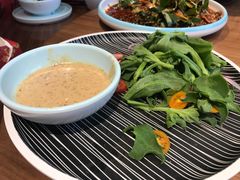 -有红鸡毛店·川菜(建设路店)