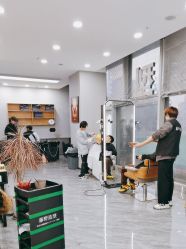-藤野造型烫染·漂发