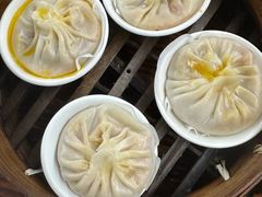 -莱莱小笼·乔艾