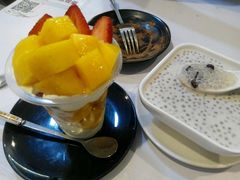 -蜜糖甜品铺(朝一村民公寓店)