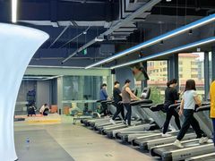 -超鹿运动(五四路恒力城店)