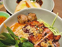 烤猪颈肉冻檬粉-CHINCHIN 青青·泰国料理(万象食家店)