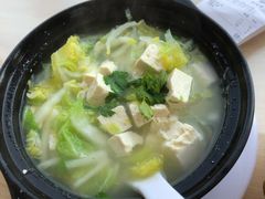 -闫家驴肉老店(华电一校店)