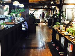 -良友书坊(安徽路店)