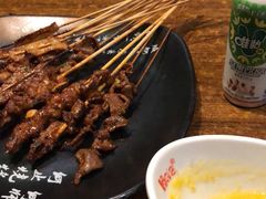 -何师烧烤·香辣蟹·川菜·30年老品牌(太古里旗舰店)