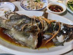 -锦里海景海鲜餐厅.三亚老字号(亚龙湾中心广场店)