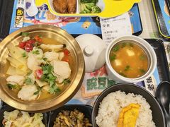 -老娘舅餐厅(黄龙体育中心店)