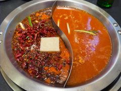 -沸炉重庆老火锅(军事博物馆店)