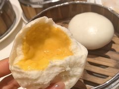 迷你金沙流汁包-凤凰楼酒家·粤宴点心(华强北店)