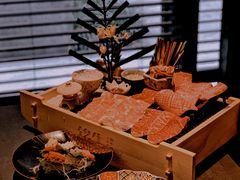 -铭牛烧肉·和牛海鲜自助(高新月牙湖店)
