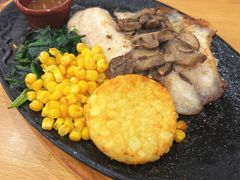 -萨莉亚意式餐厅(国展天虹店)