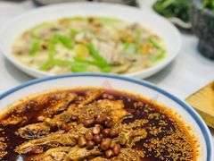-洪平血旺椒麻鸡雅鱼饭店(熊猫大道店)