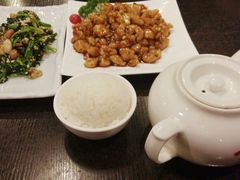 android_upload_pic-金牌餐厅·天津菜·八珍豆腐·老爆三(瓷房子店)