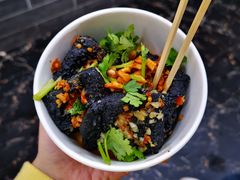 -黑色经典臭豆腐·湖南特产(步行街店)