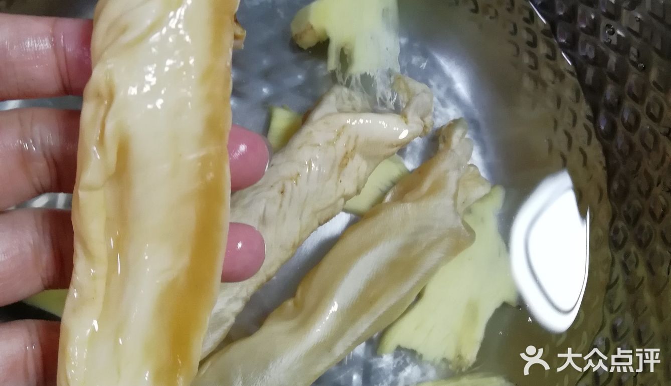 这个泡发时间不规定的，要看花胶大小或者品质的