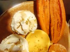 美拉德系酸奶碗-汉水谣·江景餐厅(江滩店)