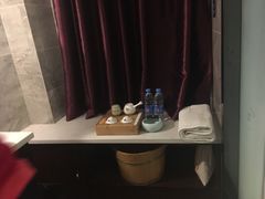 -泸州唯逸酒店(大山坪警察学院店)