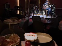-TZ House音乐现场(来福士中心店)