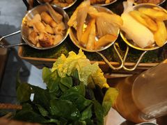 -一朵菌·野生菌探索家火锅(南亚店)