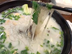 -鸭小妹鸭血粉丝(老门东店)
