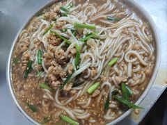 -正宗杨记普洱酸醋米线(总店)