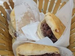 -闫家驴肉老店(华电一校店)
