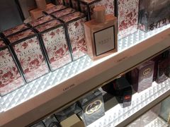 -日上免税店(三径路t3店)