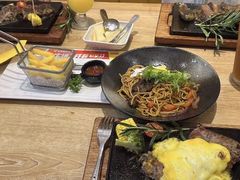 -豪客来牛排(空港华联店)