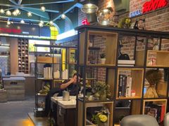 大堂-河坝烧烤串城(金达莱店)