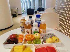 -涨巢·潮玩水疗局