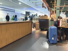 -星巴克(上海虹桥站2A检票口)
