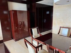 -成都保利公园皇冠假日酒店(熊猫基地店)