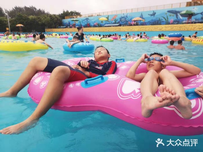 热带风暴水上乐园景点图片