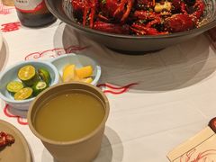 -肥肥虾庄·金牌油焖大虾(汉口城市广场店)