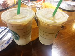 -星巴克(洛阳中州路王府井店)